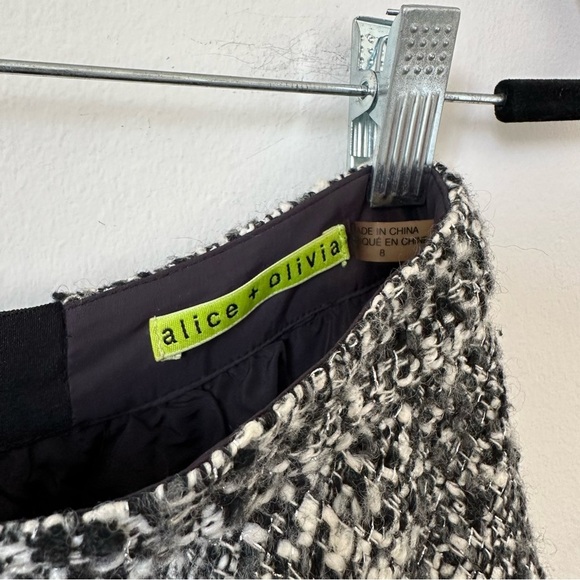 Alice + Olivia Tweed Pattern Skirt Knee Length Size 8 - Picture 6 of 7